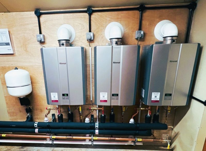 RINNAI CONTINUOUS FLOW HOT WATER REPLACES STORED SYSTEM AT HISTORIC ESSEX SCHOOL