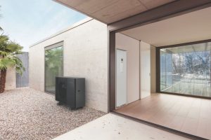 EHS R290 Mono Lifestyle Image 09