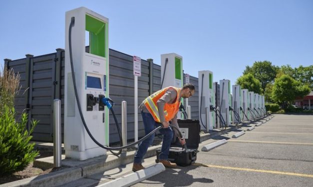 Fluke FEV500: An all-in-one testing solution for fast DC Level 3 EV charging stations