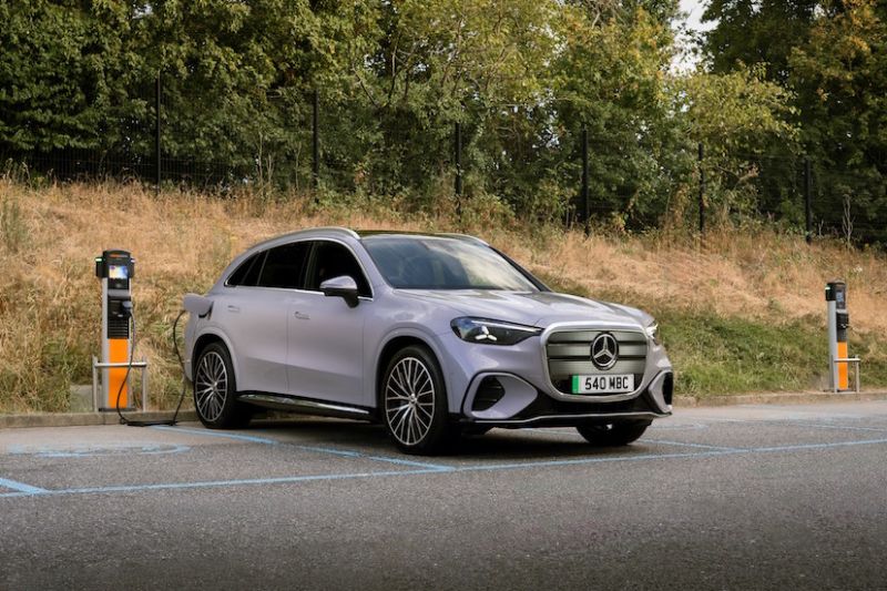 ChargePoint and Mercedes-Benz to deliver seamless charging solutions for fleet customers