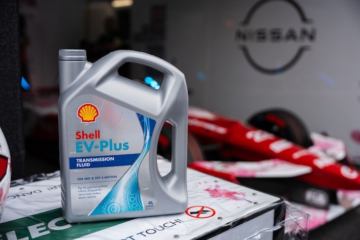Shell and Nissan Formula E Team continue FIA Formula E partnership