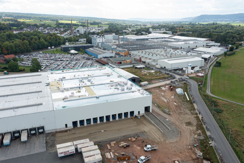 STIEBEL ELTRON to strengthen its impact in the UK heat pump market as German branch expands its Holzminden warehouse 