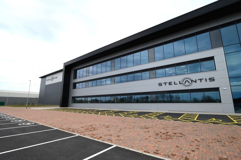 Aztec Solar Energy drives efficiency at new car parts distribution centre