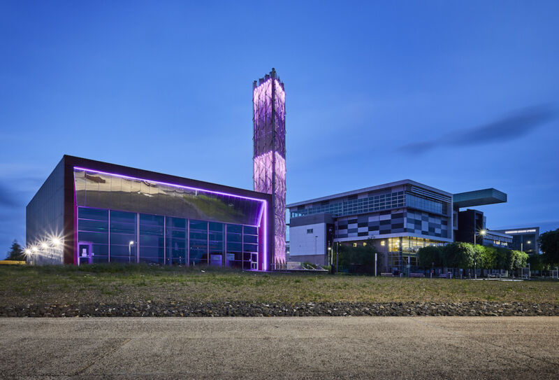 UK’s first large-scale water source heat pump project officially opens