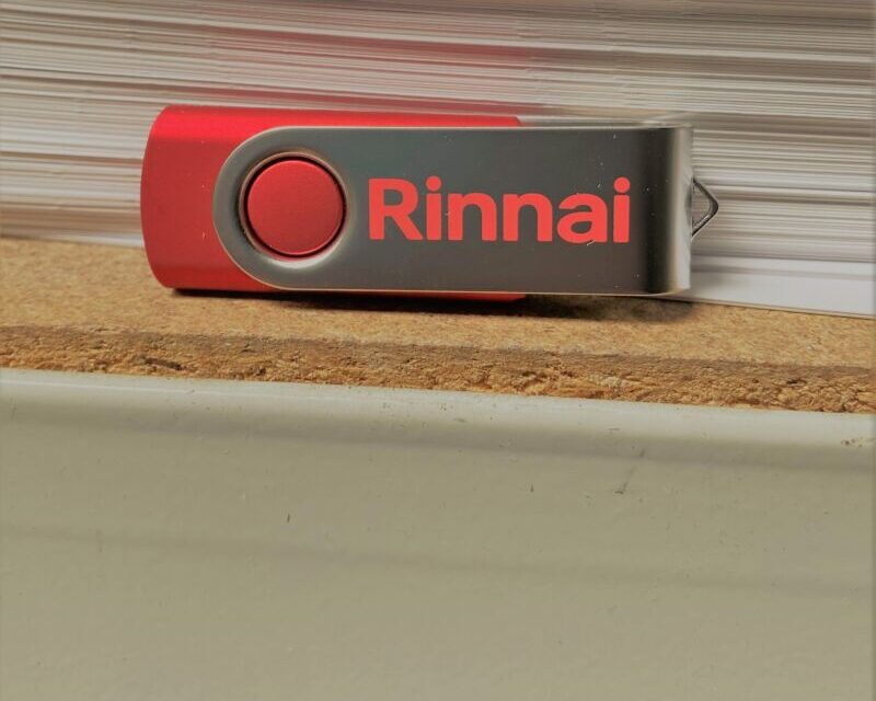 RINNAI CELEBRATE WORLD’S FIRST  100% HYDROGEN FUELLED CONTINUOUS FLOW HOT WATER HEATER WITH £1000 RINNAI UNIT GIVE AWAY – PLUS 50 ‘GOODIE’ BAGS