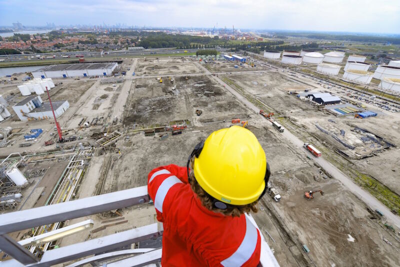 Shell selects Worley for a major low-carbon fuels project in the Netherlands