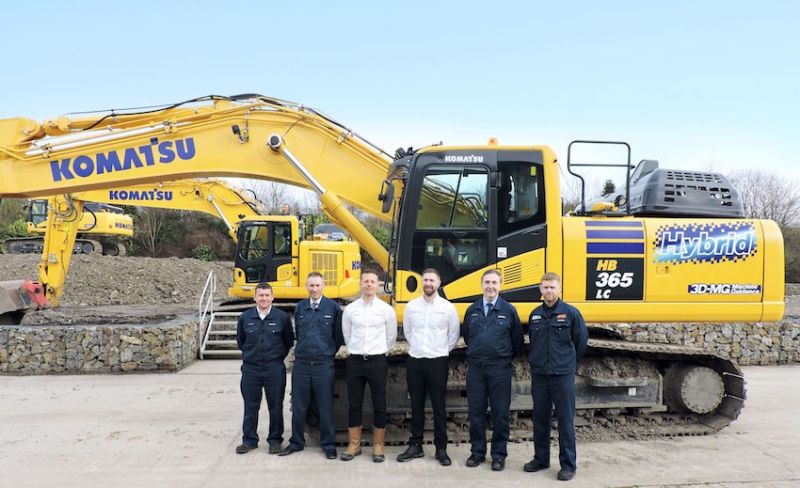 Komatsu UK partners with AR Power to install solar PV system