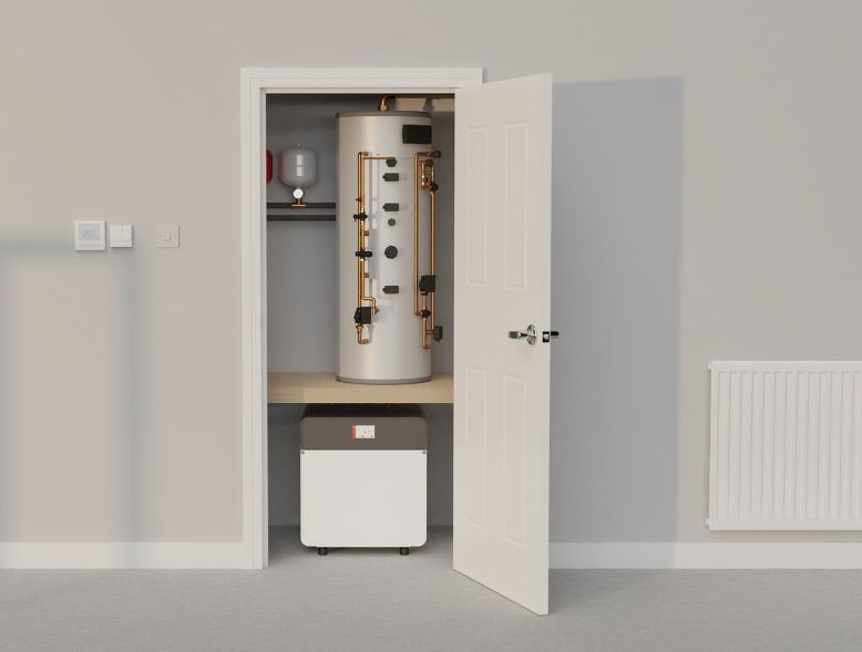 International Technology Award for gamechanger Shoebox NX heat pump