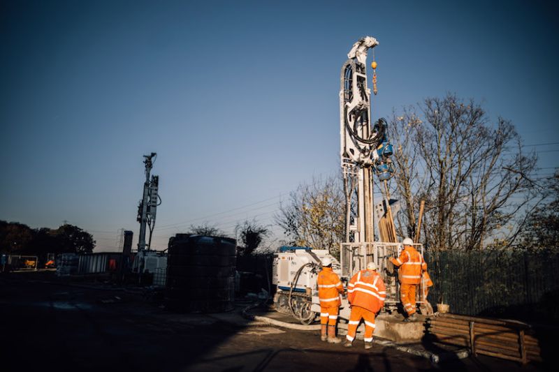 Designing, planning and building low-carbon, connected communities