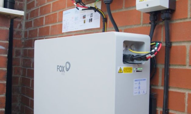 Standalone home battery package from Sunsave could save households up to £432 a year