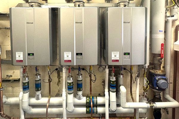 Rinnai – Bruce Towers Top Marks on School Refit During Half Term