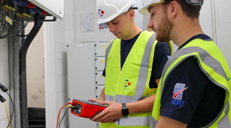 Seaward adds IV curve tracing to PV:1525 range for rooftop solar commissioning